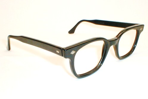 Yank, Criss Optical USA